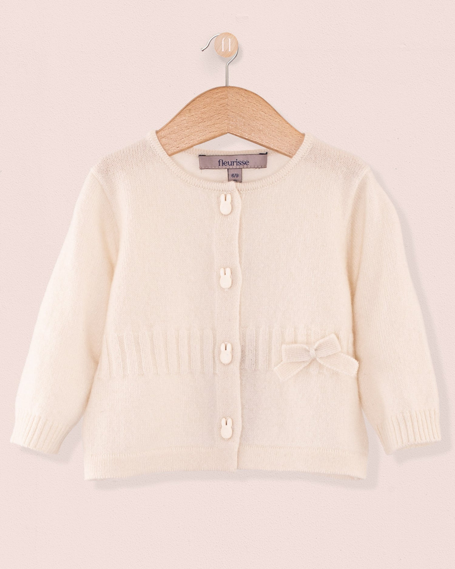 Cashmere Ribbed Cream Knit Outfit